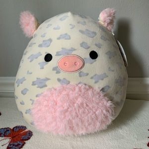 NWT 11inch Rosie Squishmallow Pig with Fuzzy Belly
